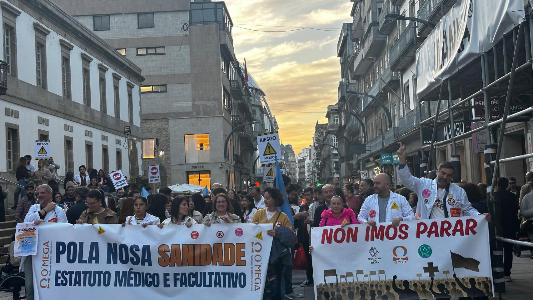 Manifestación Sindicato O'Mega en Vigo