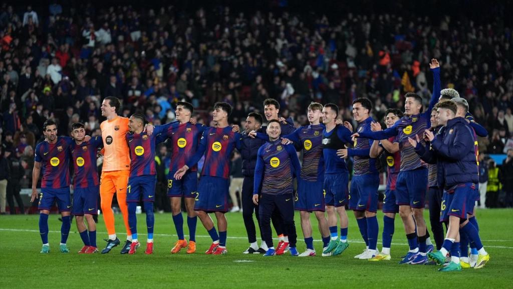 Barcelona - Newcastle, fútbol hoy en directo | El Barça pasa a cuartos de final con goles de Raphinha, Marc Bernal, Lamine, Fermín y Lewandowski