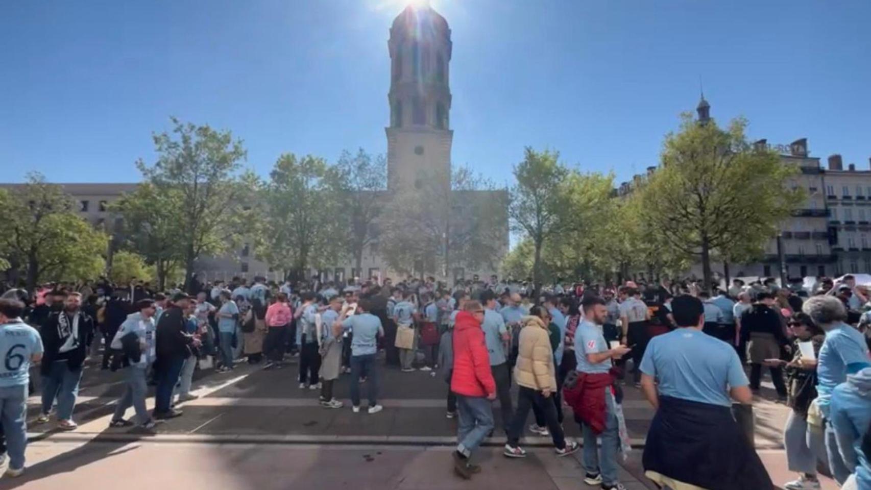 Lyon se tiñe de celeste con los 3.000 aficionados del Celta desplazados a Francia