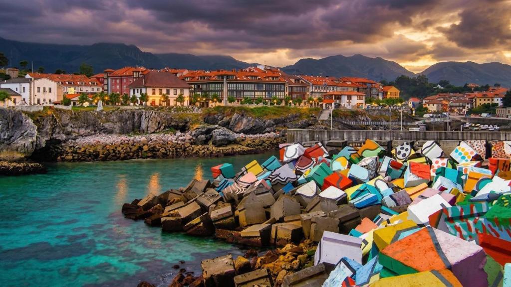 Los Cubos de la Memoria, en Llanes (Asturias).