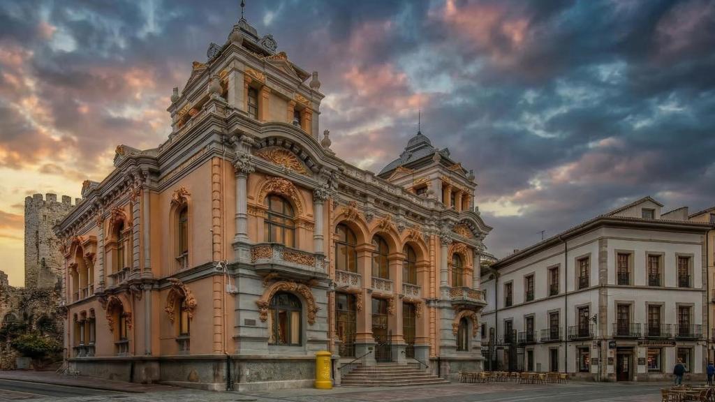 El Casino de Llanes, en Asturias.