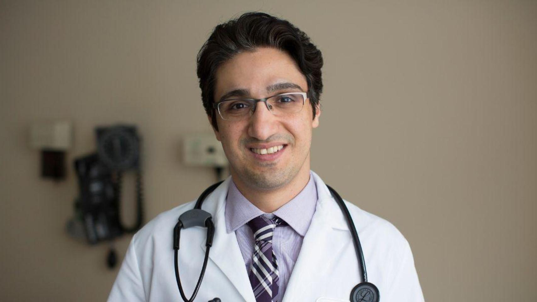 Ehsan Nobakht, hijo de Ali Nobakht, un reconocido médico iraní y exparlamentario reformista