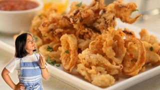 Coqui, cocinera china, en un montaje de El Español