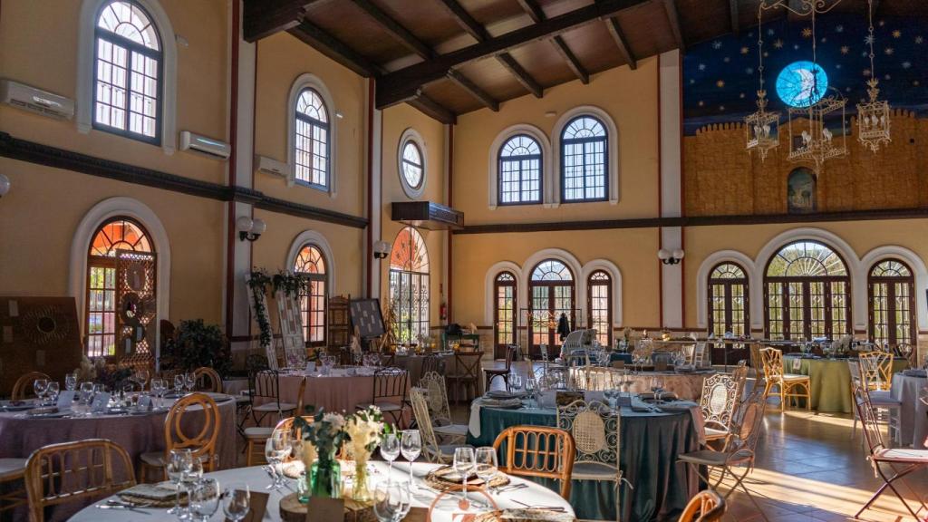 Salón comedor de la Hacienda Mesa del Rey.