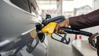 Repostaje de combustible.