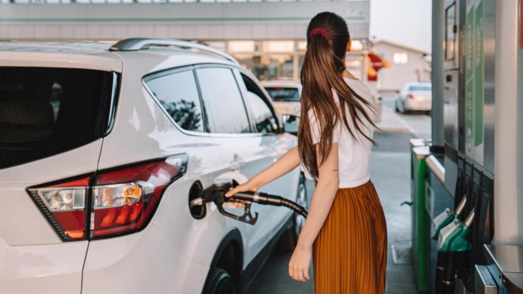 Repostaje de combustible.