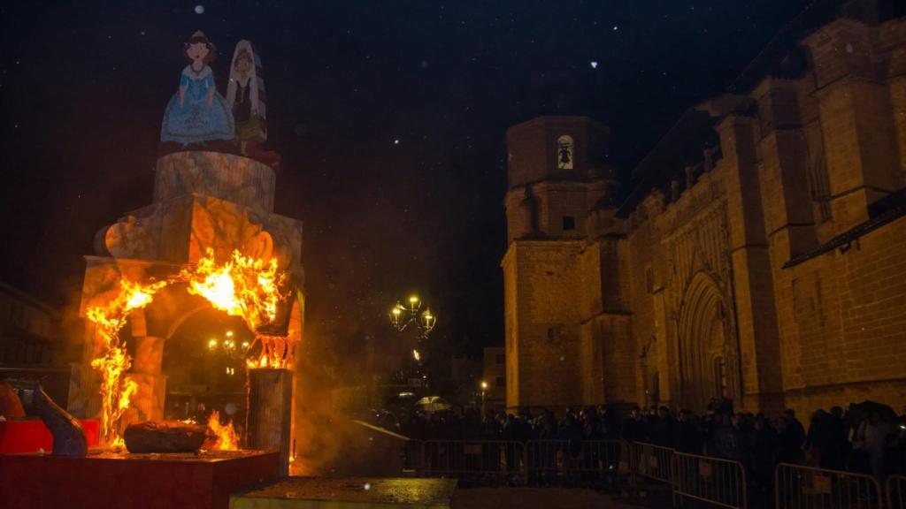 Gran Crema de la Falla Manchega de Villahermosa.