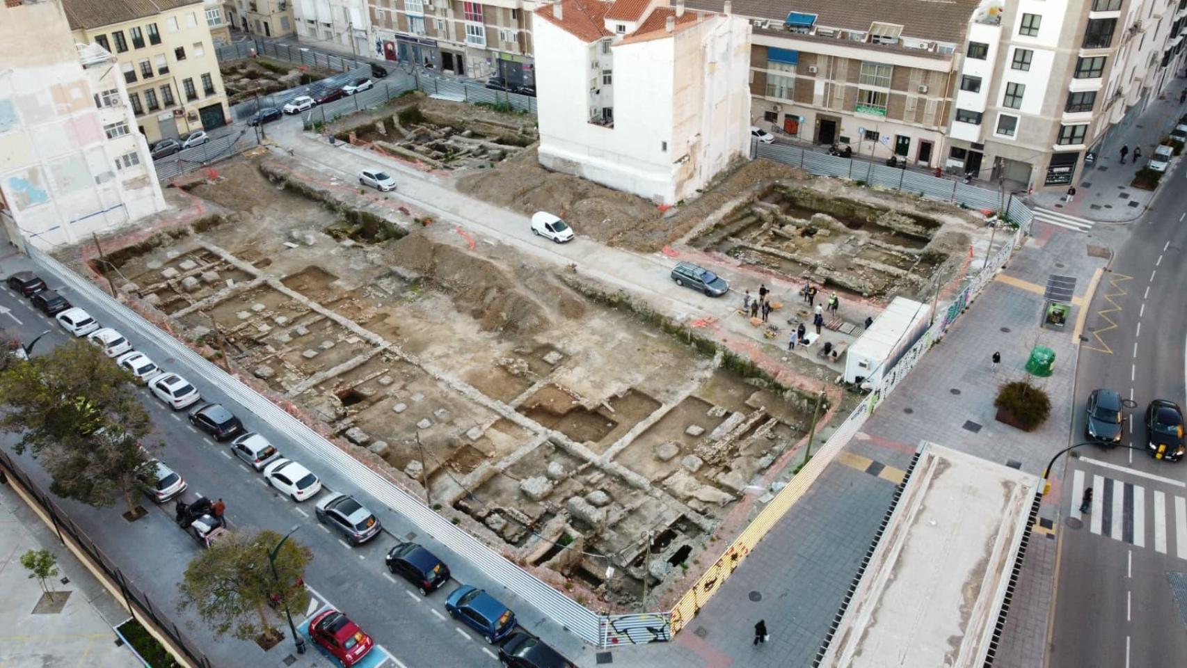 Imágenes de los restos arqueológicos del arrabal de Attabanim encontrados en El Perchel de Málaga.