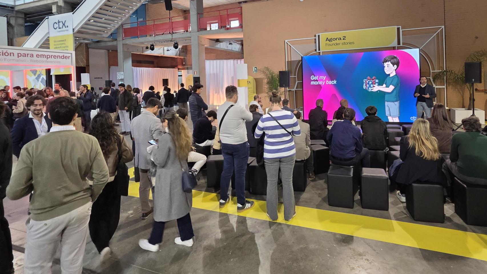 El Innovation Hub se ha erigido en el espacio más disruptivo de CTx Tech 2026, punto de encuentro de startups. Numeroso público durante la segunda jornada del evento este 20 de marzo.