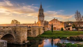 Visite El Burgo de Osma, en Soria.