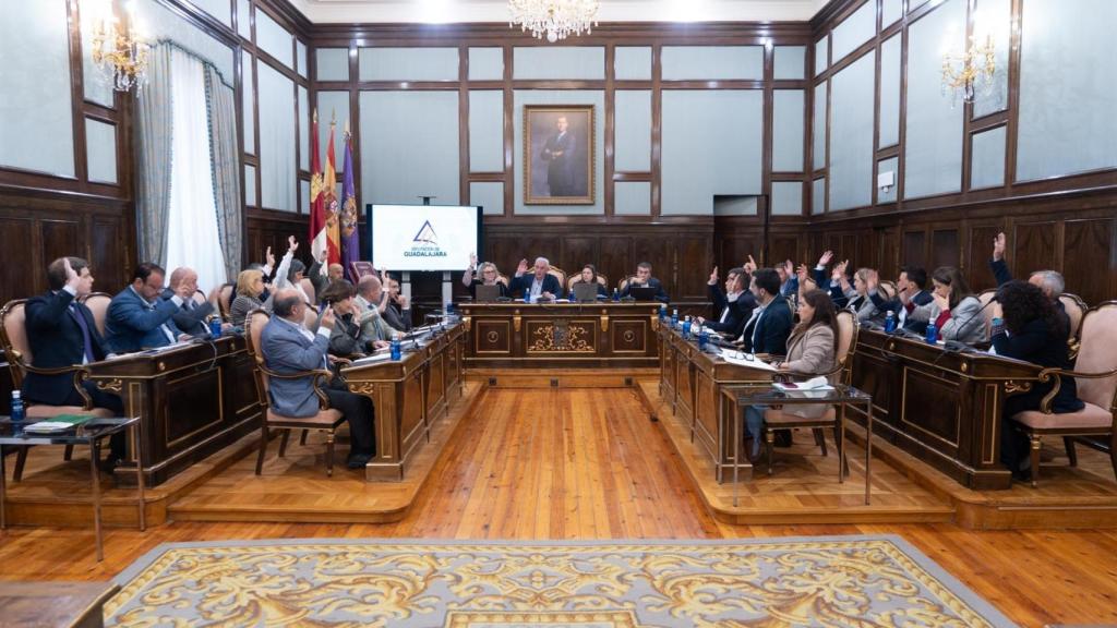 Pleno de la Diputación de Guadalajara.