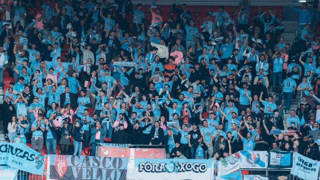 Afición del Celta en Lyon