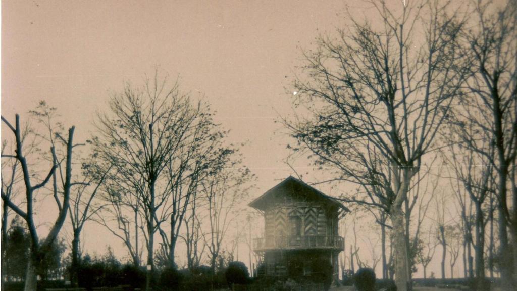 Fotografía histórica del edificio.