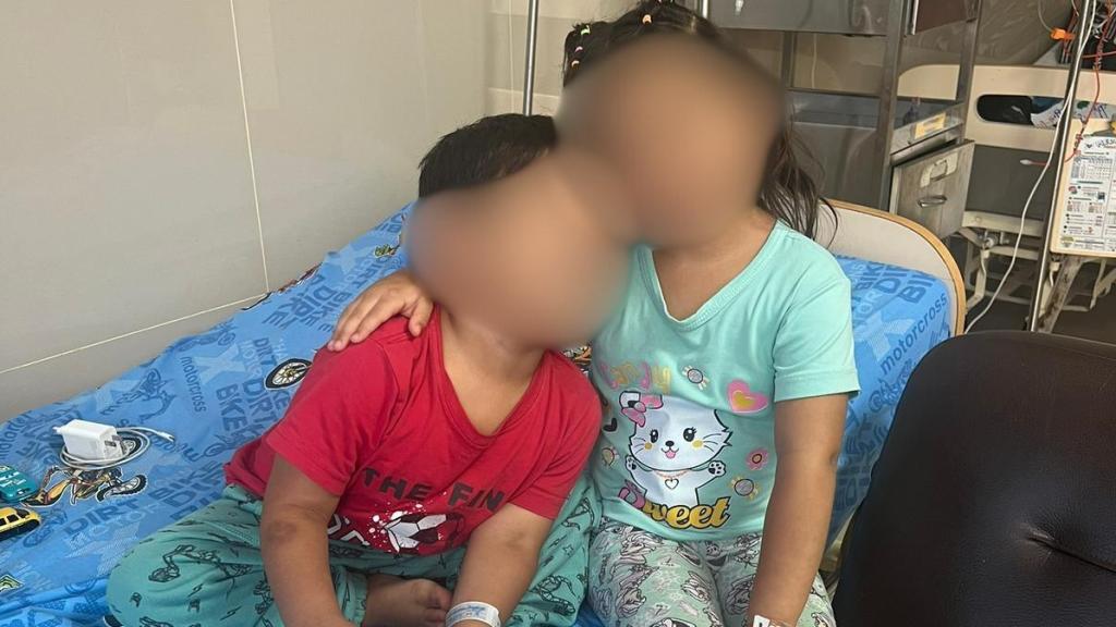 Antoñito, junto a otra niña en Perú que fue diagnosticada con Púrpura Trombocitopénica.
