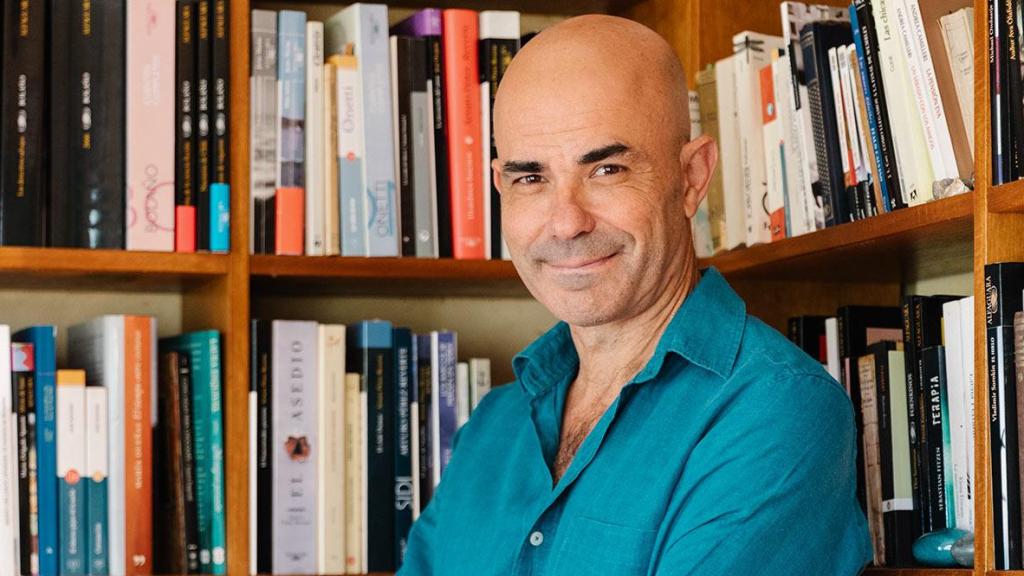 El escritor argentino Eduardo Sacheri. Foto: Universidad Nacional de Rosario