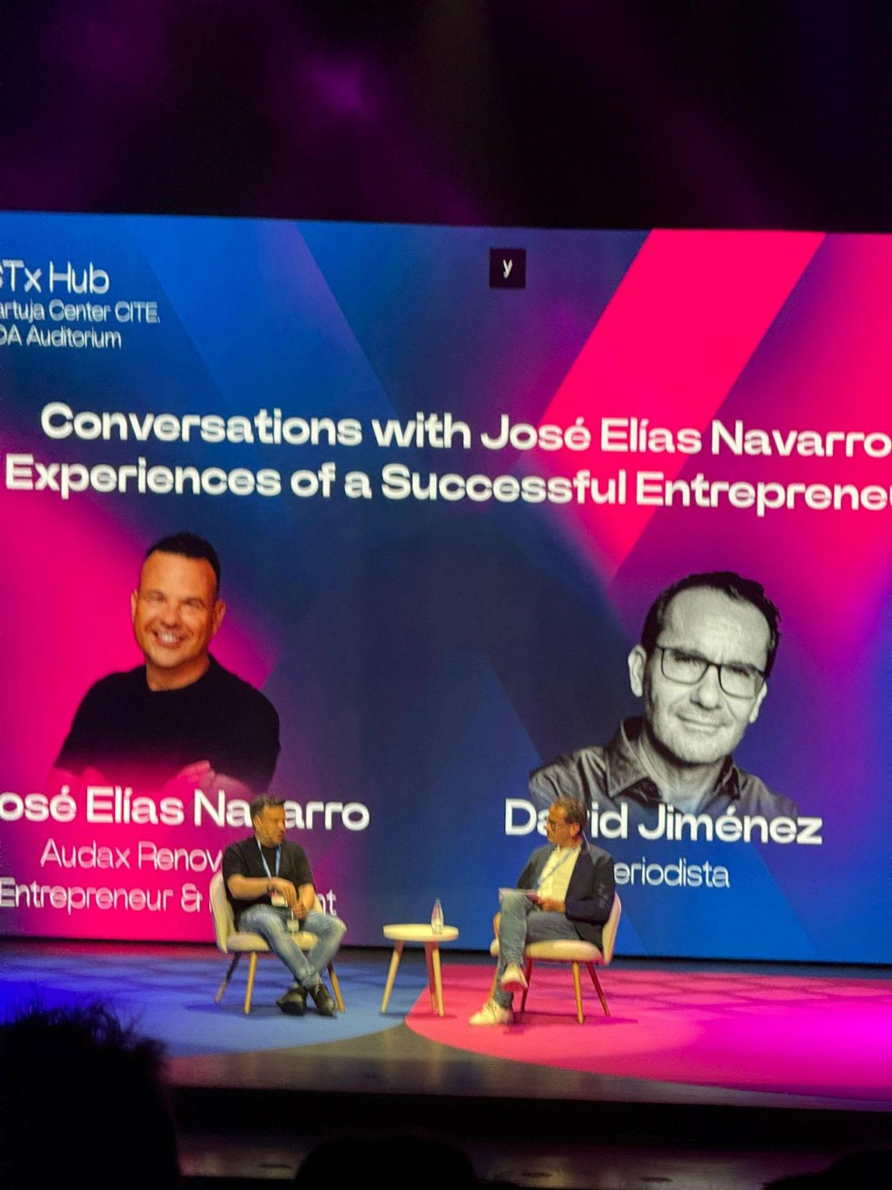 José Elías, entrevistado por el periodista David Jiménez en el auditorio ADA de CTx Tech este 20 de marzo.