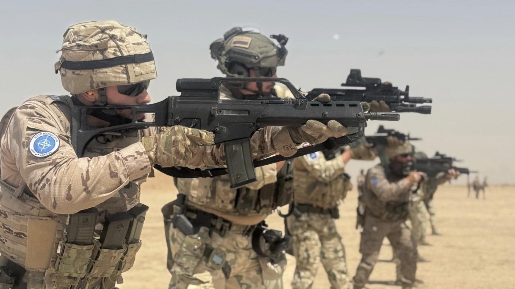 Militares del contingente español de la misión OTAN en Irak.