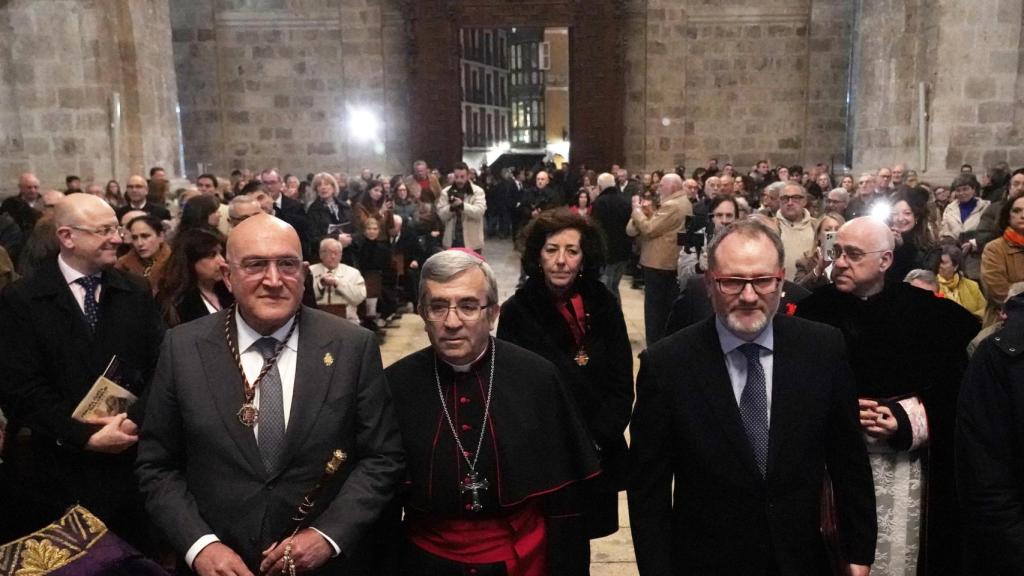 Pregón de la Semana Santa de Valladolid a cargo del ilustrados y humorista gráficos José María Nieto
