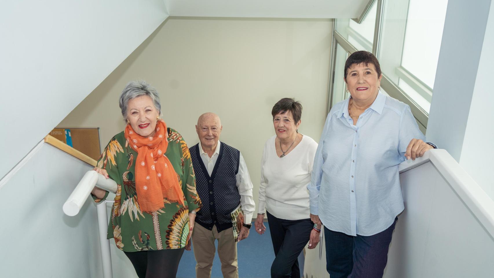 Los mayores Daniel Gil, María Victoria Almendros, Teresa Quesada, Pilar Quesada participantes de la iniciativa 'Recetas de toda una vida'.