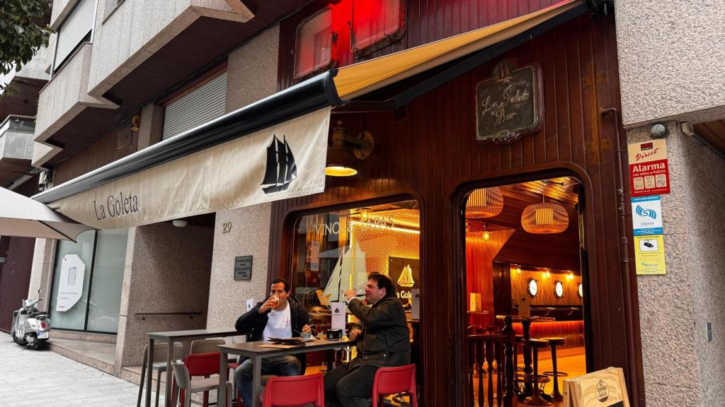 Fachada de La Goleta, en Vigo