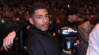 Jude Bellingham, con la guantilla de PFL