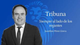 Siempre al lado de los regantes.