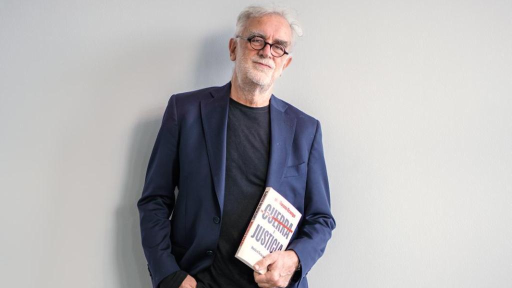 Luis Moreno Ocampo a sus 73 años