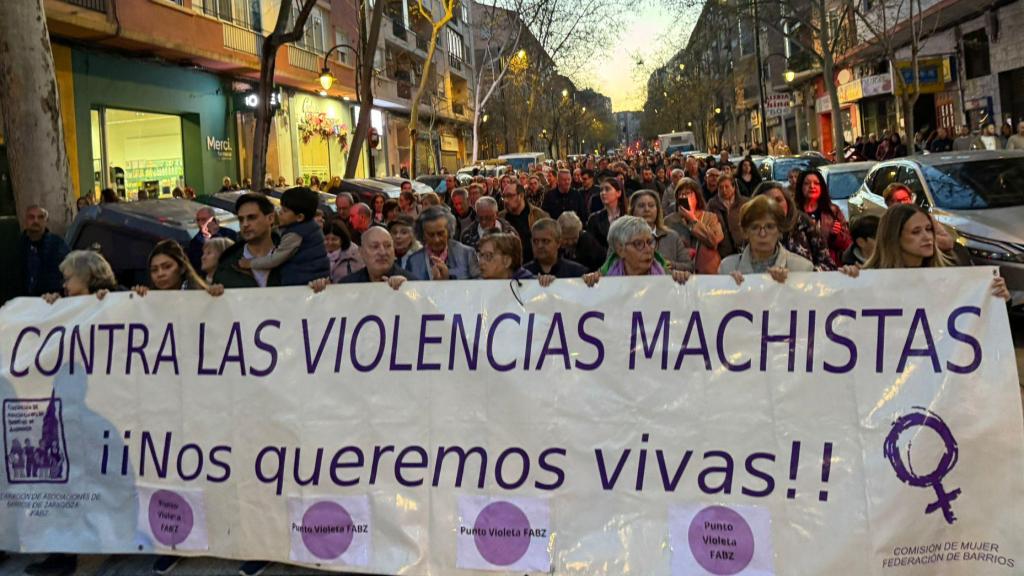 Concentración de repulsa a la violencia machista tras el asesinato de Silvia.