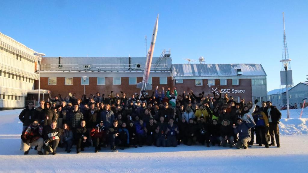 El equipo viajó a Kiruna (Suecia), donde se va a lanzar el globo estratosférico.