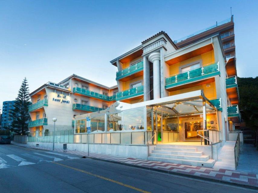 Hotel Sant Jordi en Calella (Calella, 1990) via elpdp