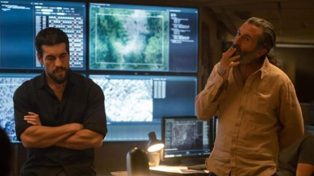 Mario Casas y Luis Zahera, protagonistas de 'Zeta' en Prime Video