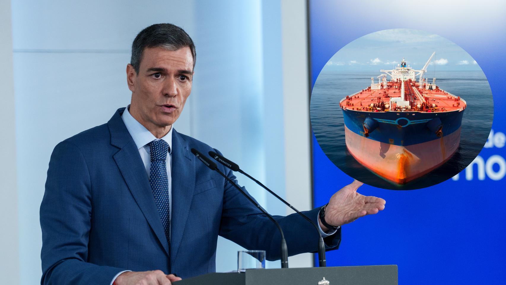 Montaje de Pedro Sánchez durante la rueda de prensa de presentación del plan integral de respuesta a las consecuencias de la guerra en Oriente Medio con un petrolero.