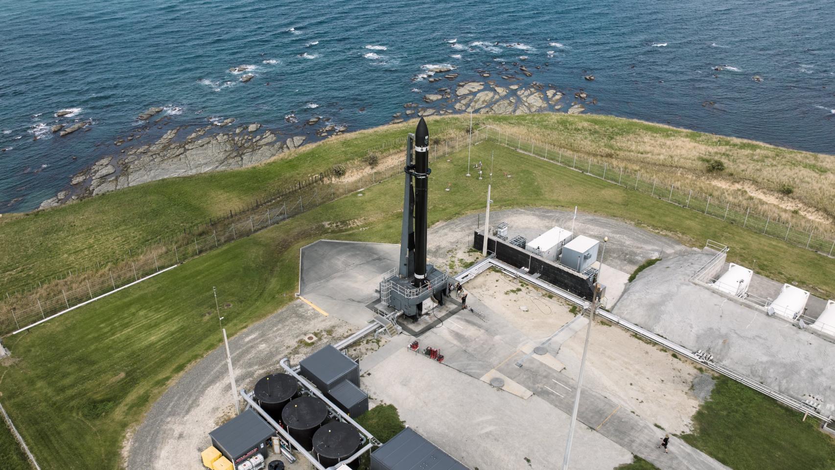 Cohete Electron en la plataforma de lanzamiento en Nueva Zelanda