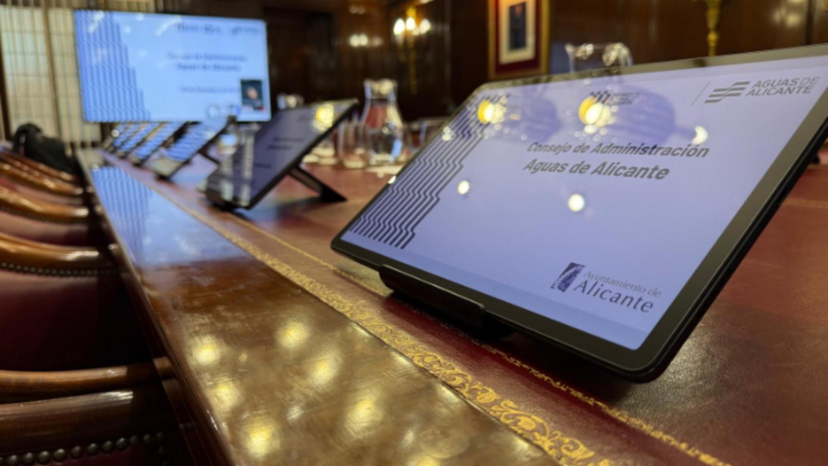 Este lunes se ha celebrado el primer Consejo de Administración de Aguas Municipalizadas de Alicante (AMAEM) de 2026.