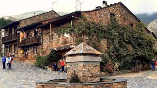 Restaurante 'Los Cantos' en Valverde de los Arroyos (Guadalajara).