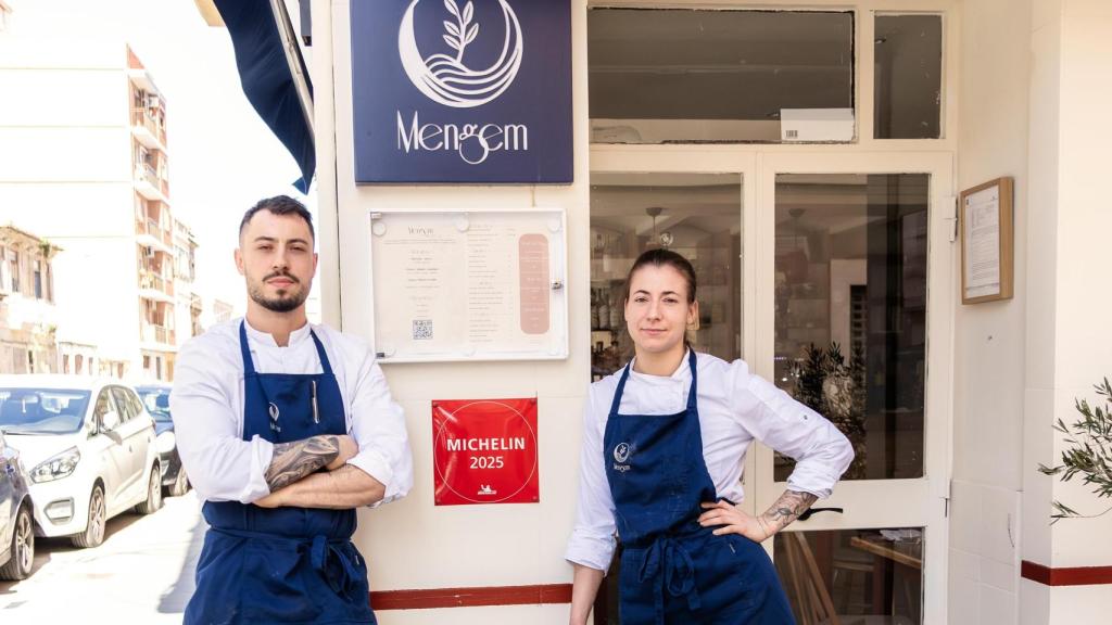 Sandra y Elias, franceses, dueños del restaurante Mengem.