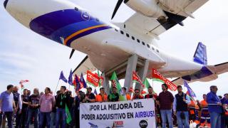 Los sindicatos mantienen las medidas de presión ante Airbus y arrancan la huelga parcial en plantas de Andalucía