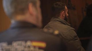 El acusado de acuchillar a un joven en Salceda en 2019 durante un juicio en la Audiencia Provincial de Pontevedra, a 23 de marzo de 2026