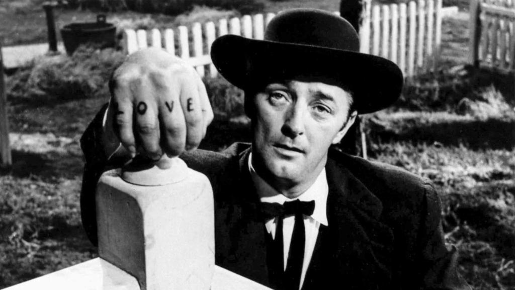 Robert Mitchum en 'La noche del cazador' (1955)