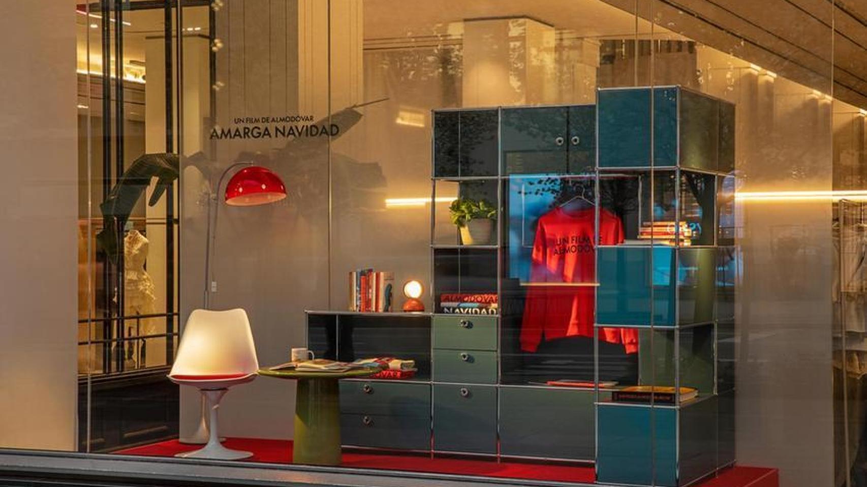 Nueva colecciçon de Zara junto a Pedro Almodóvar