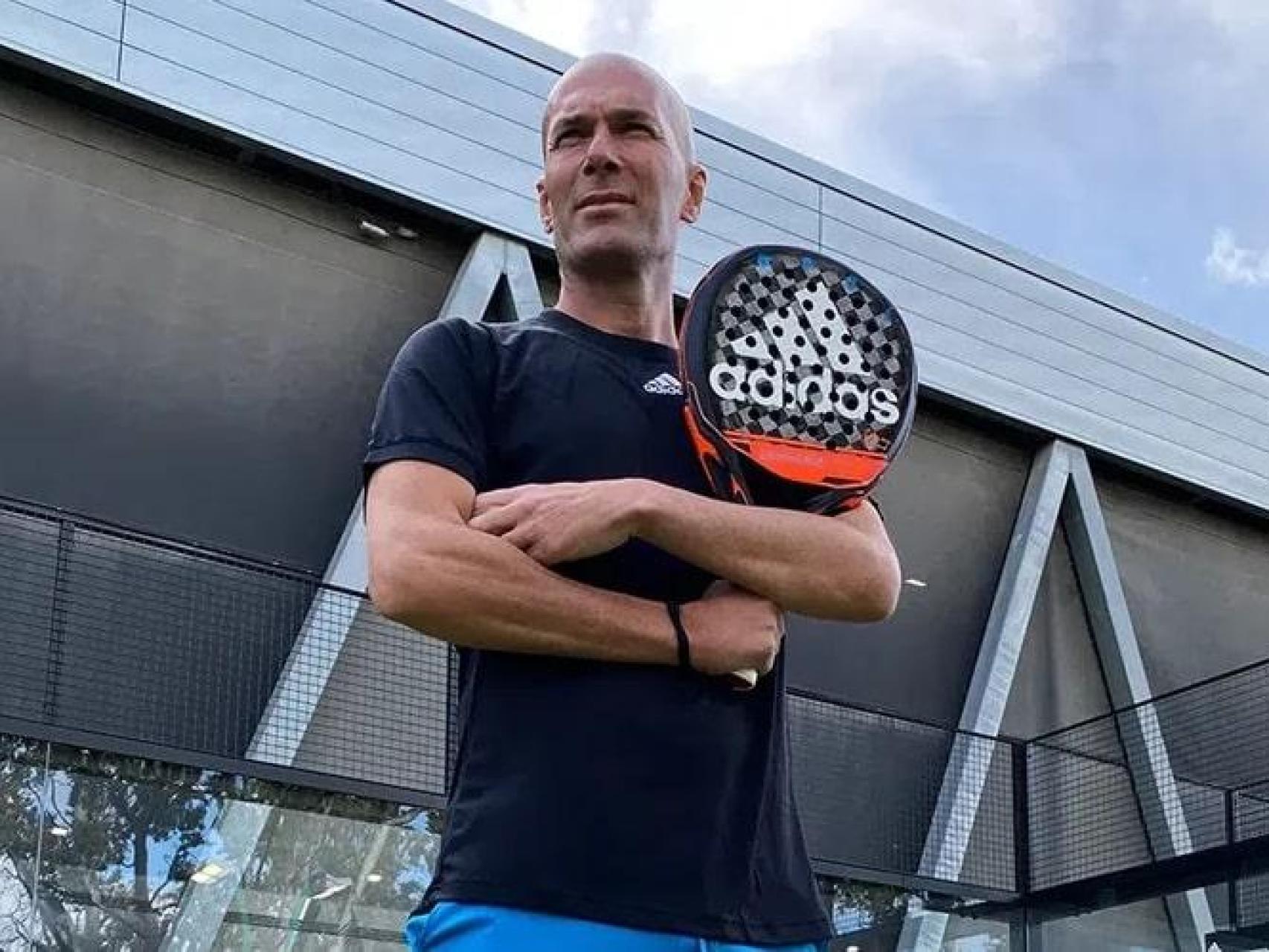 Zinedine Zidane, en uno de los centros deportivos que tiene repartidos por Francia.