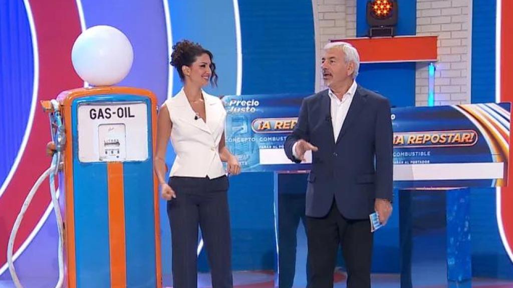 Carlos Sobera y Tania Medina en '¡Allá tú!'.