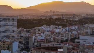Alicante pierde más de la mitad de su oferta de alquiler desde la pandemia y los precios suben un 73%