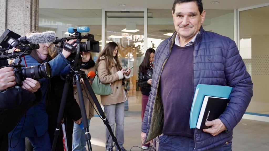 Francisco Javier a su salida del banco