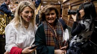 Yolanda Díaz y Carmen Calvo, en el Congreso, en una foto de archivo.