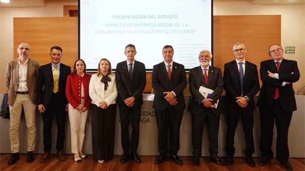 Un momento de la presentación del informe en el Rectorado de la UMA.