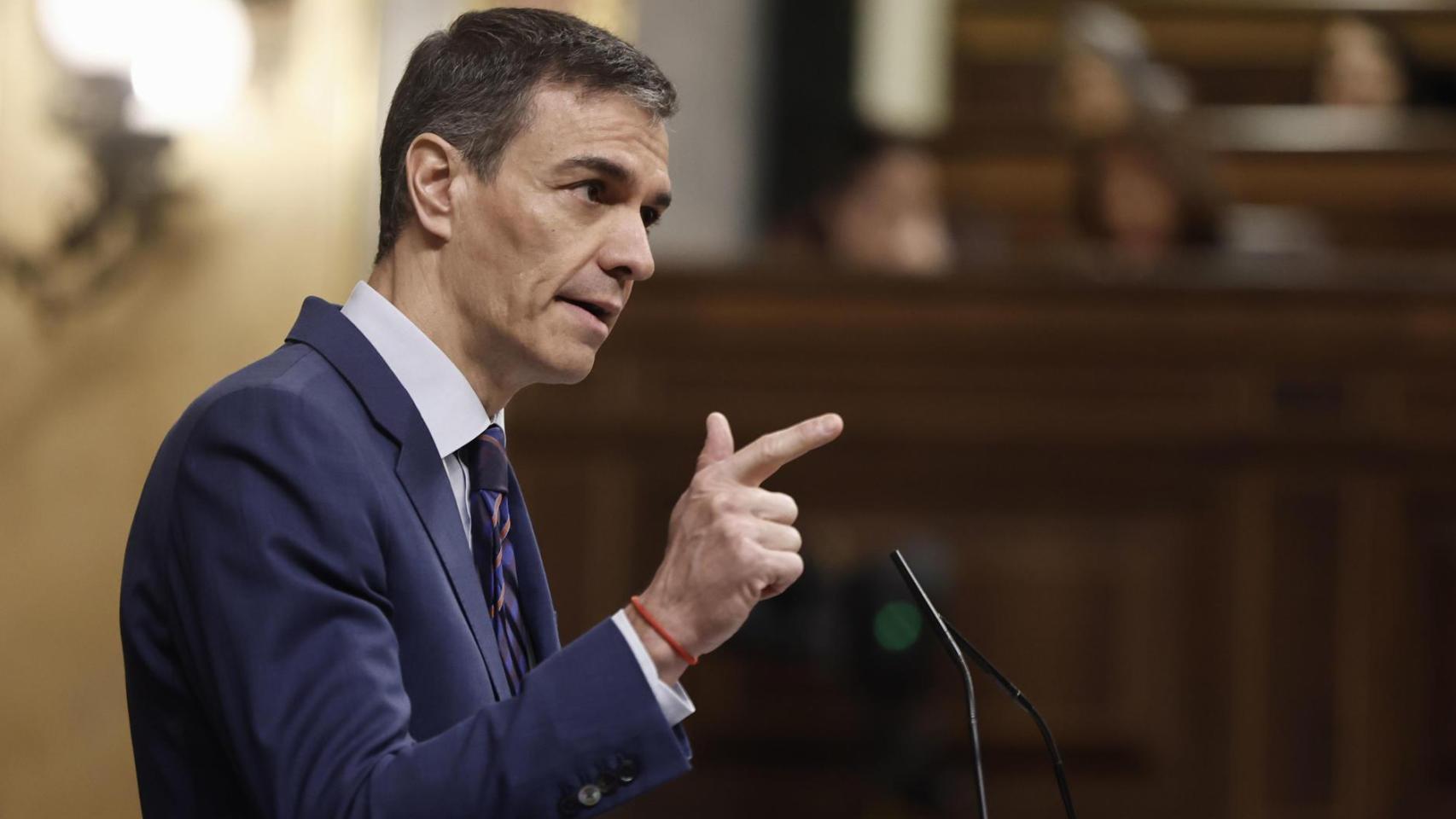 El presidente del Gobierno, Pedro Sánchez interviene durante el pleno del Congreso de los Diputados.
