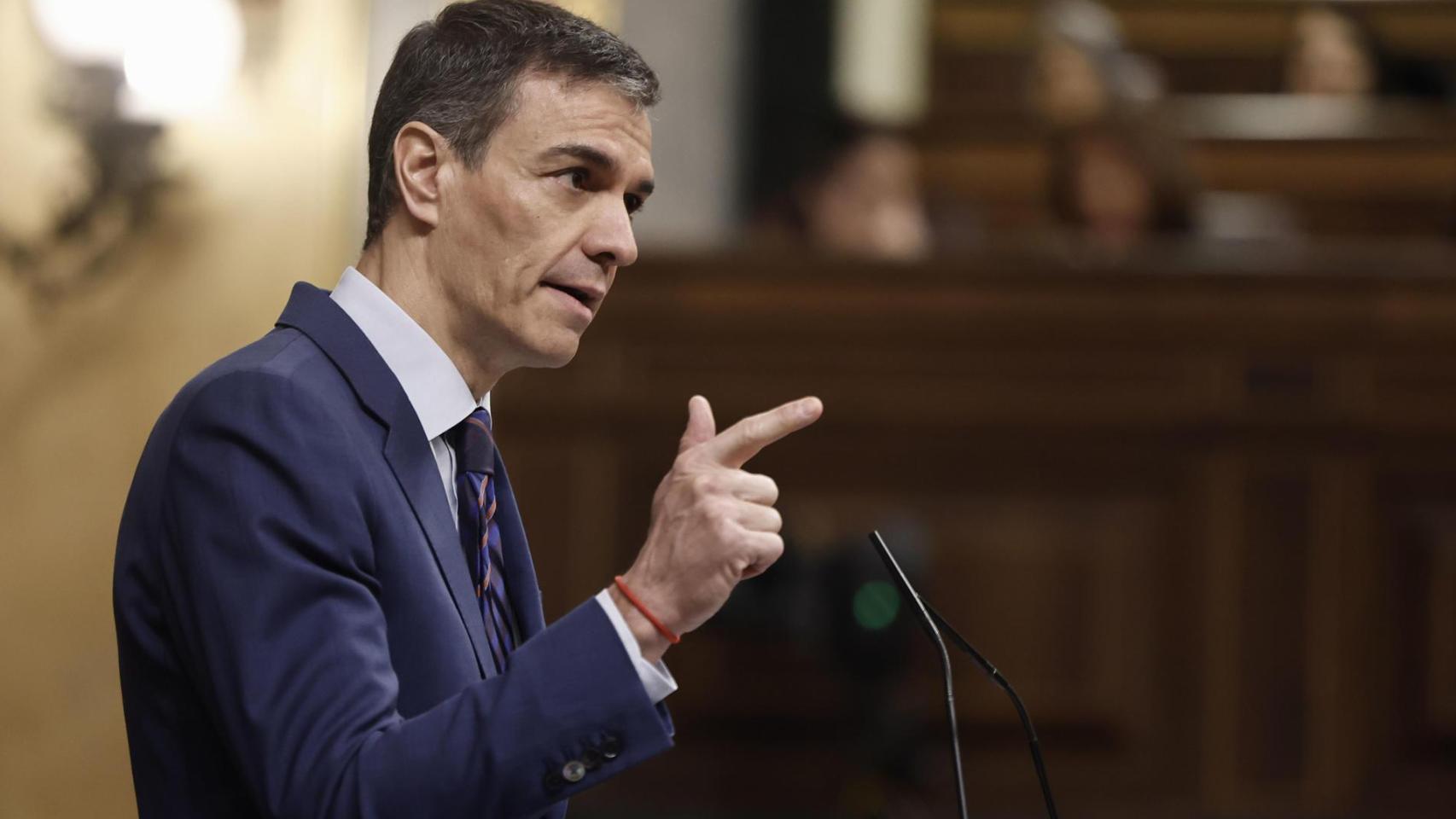 El presidente del Gobierno, Pedro Sánchez interviene durante el pleno del Congreso de los Diputados.