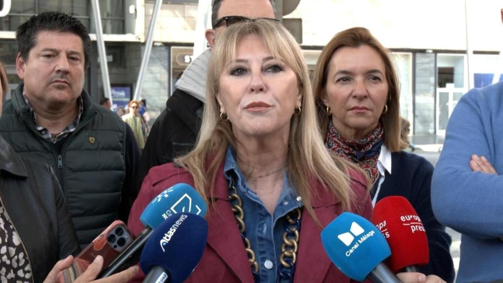 Carolina España.