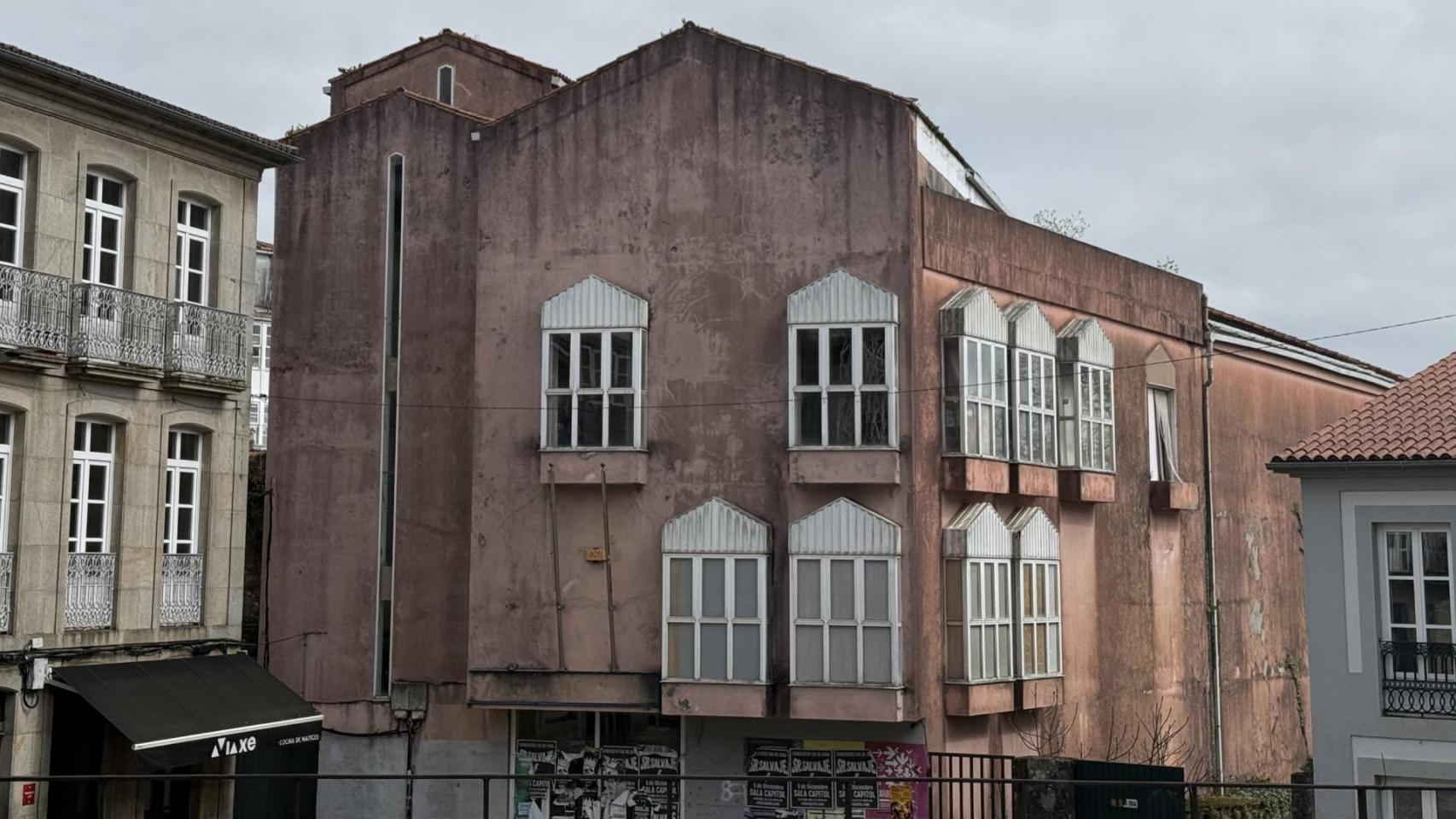 La Casa da Xuventude en Santiago.